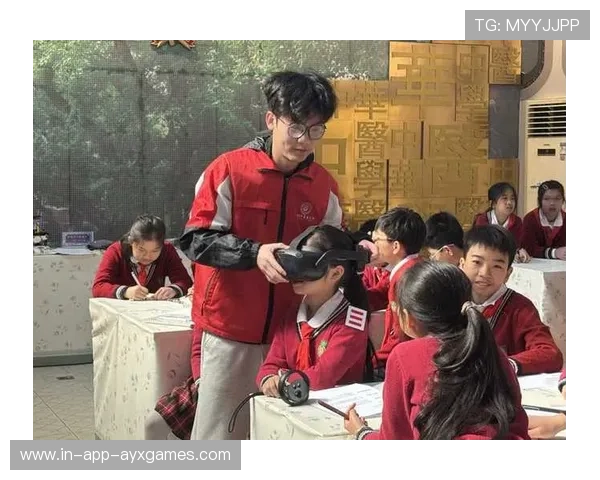 球员在青少年赛事中担任裁判带来职业启蒙